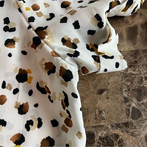 Anthropologie W5 Anthro Cheetah Print Blouse
SIZE XL​​​​ - Picture 10 of 10